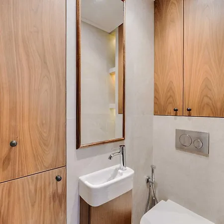 Spacious A-c 3br-8p - Grand Boulevards Parigi